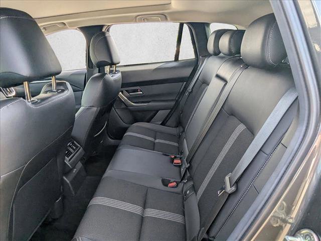 Used 2025 MAZDA CX-50 AWD 2.5 S w/ Premium Package image 18