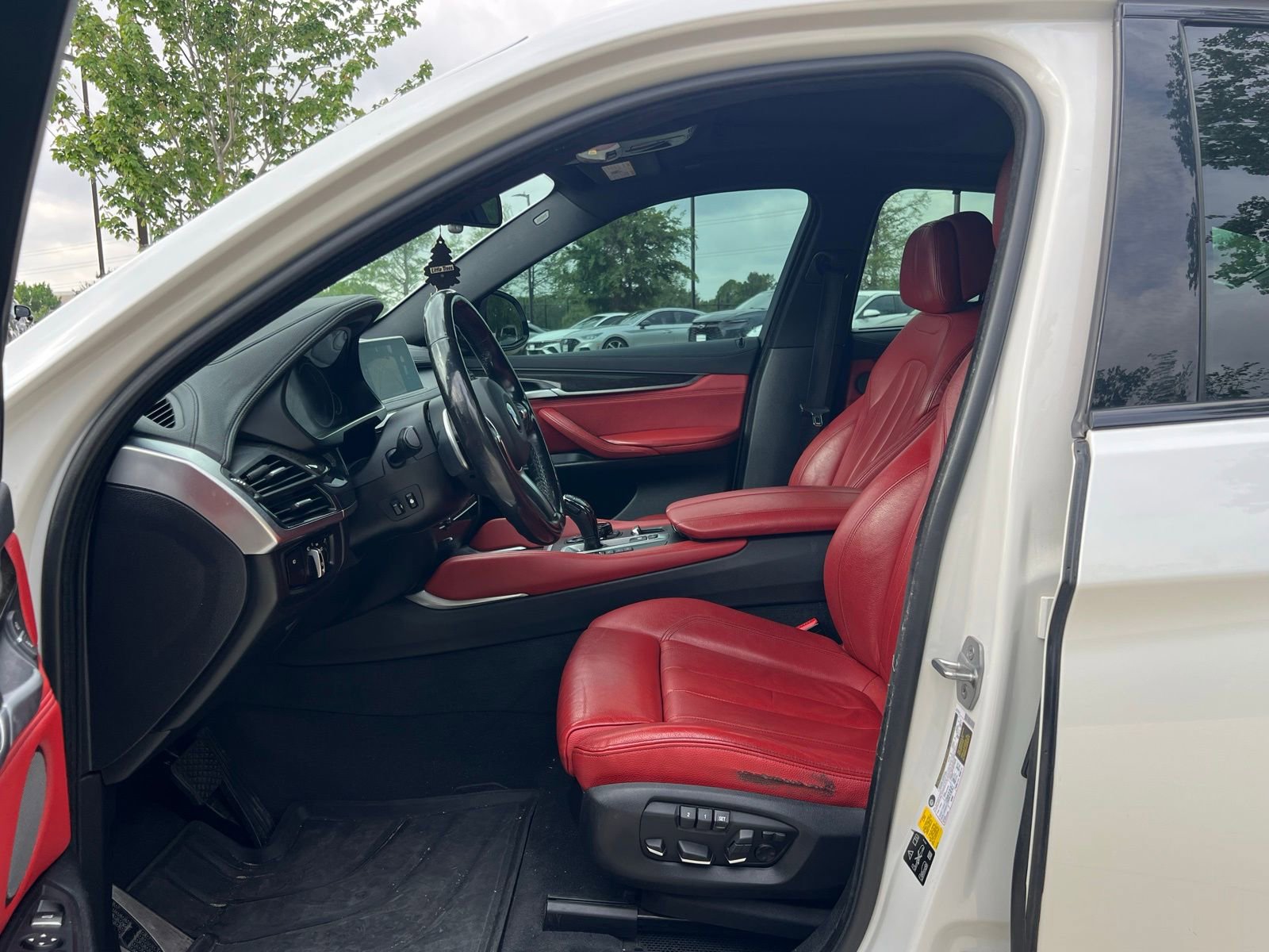 Used 2015 BMW X6 xDrive35i image 24
