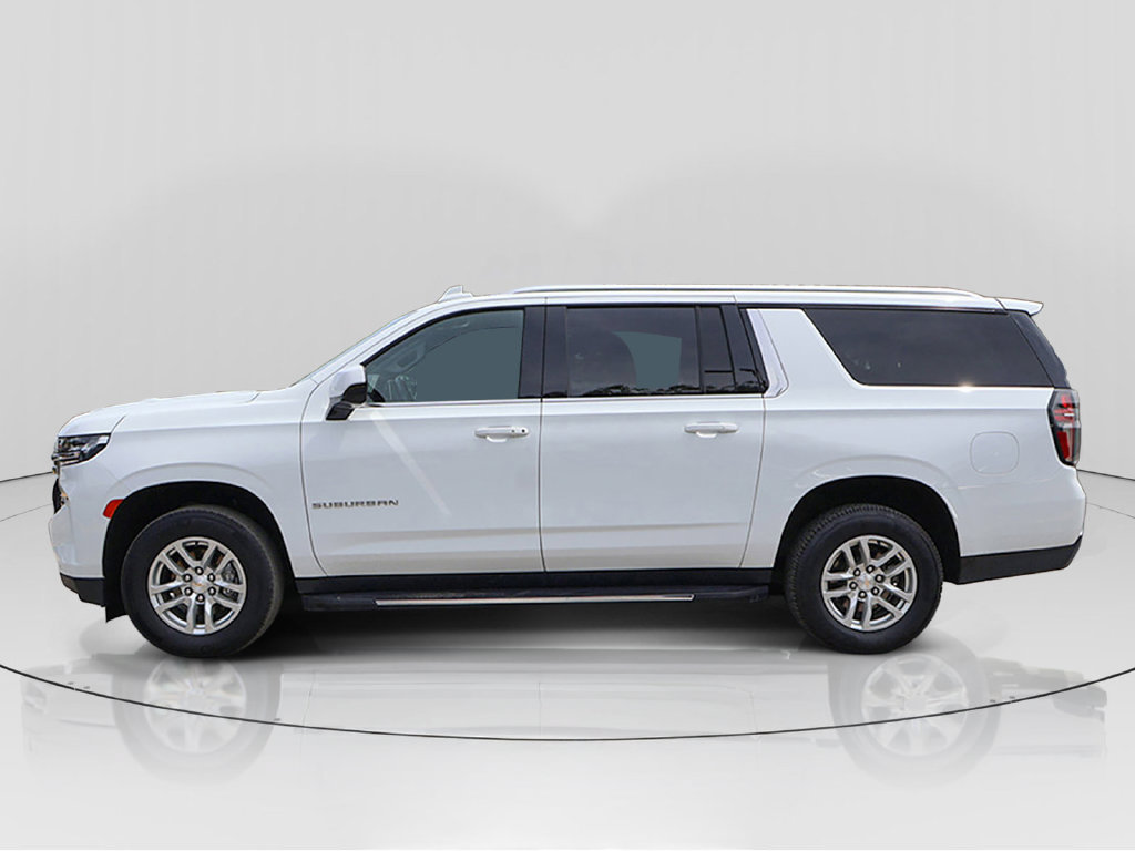 Used 2024 Chevrolet Suburban LT AWD/4WD image 4