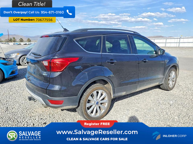 Used 2019 Ford Escape SEL AWD/4WD image 4