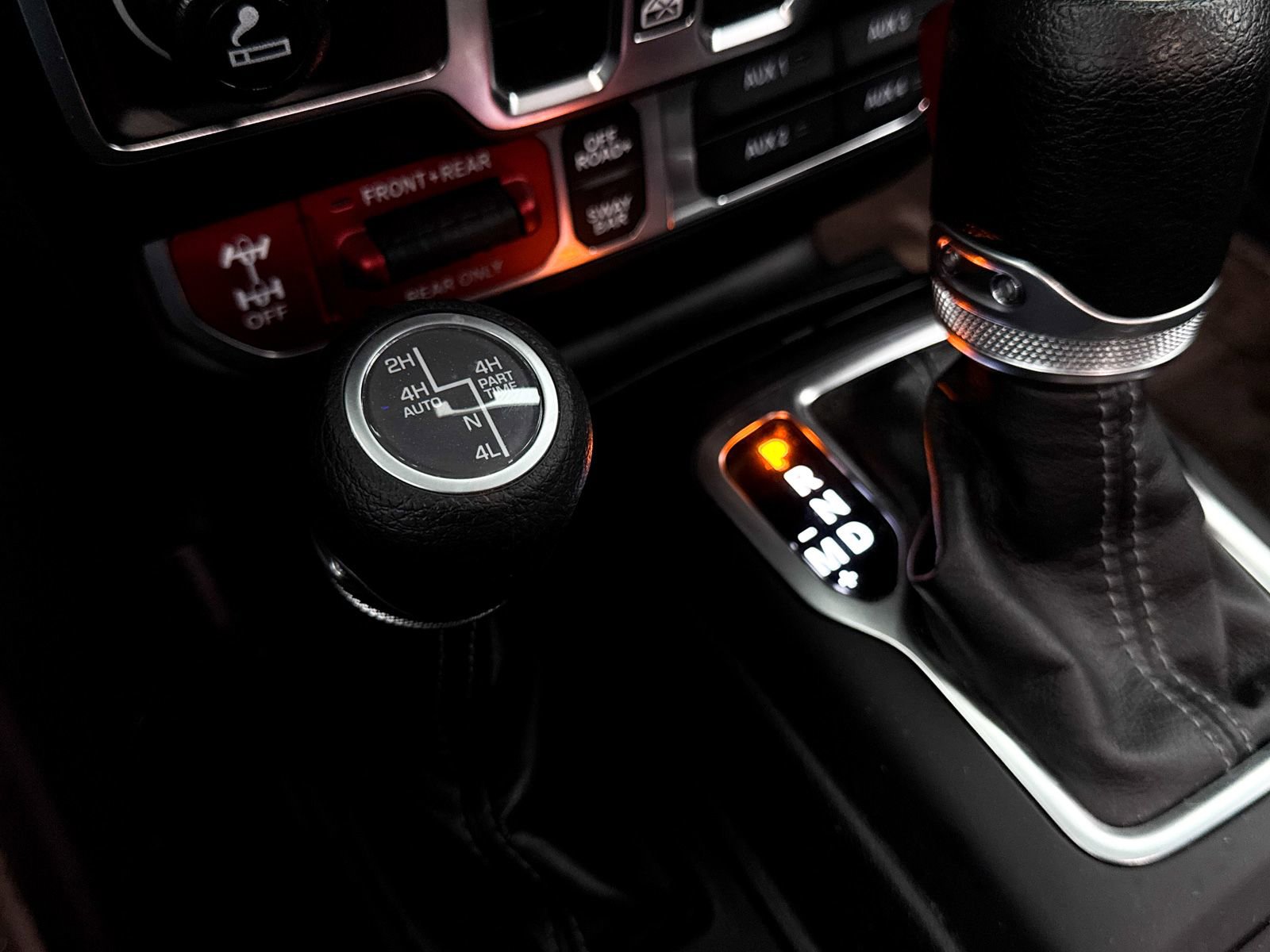 Used 2024 Jeep Wrangler Unlimited Rubicon 4xe w/ Capability Package image 8