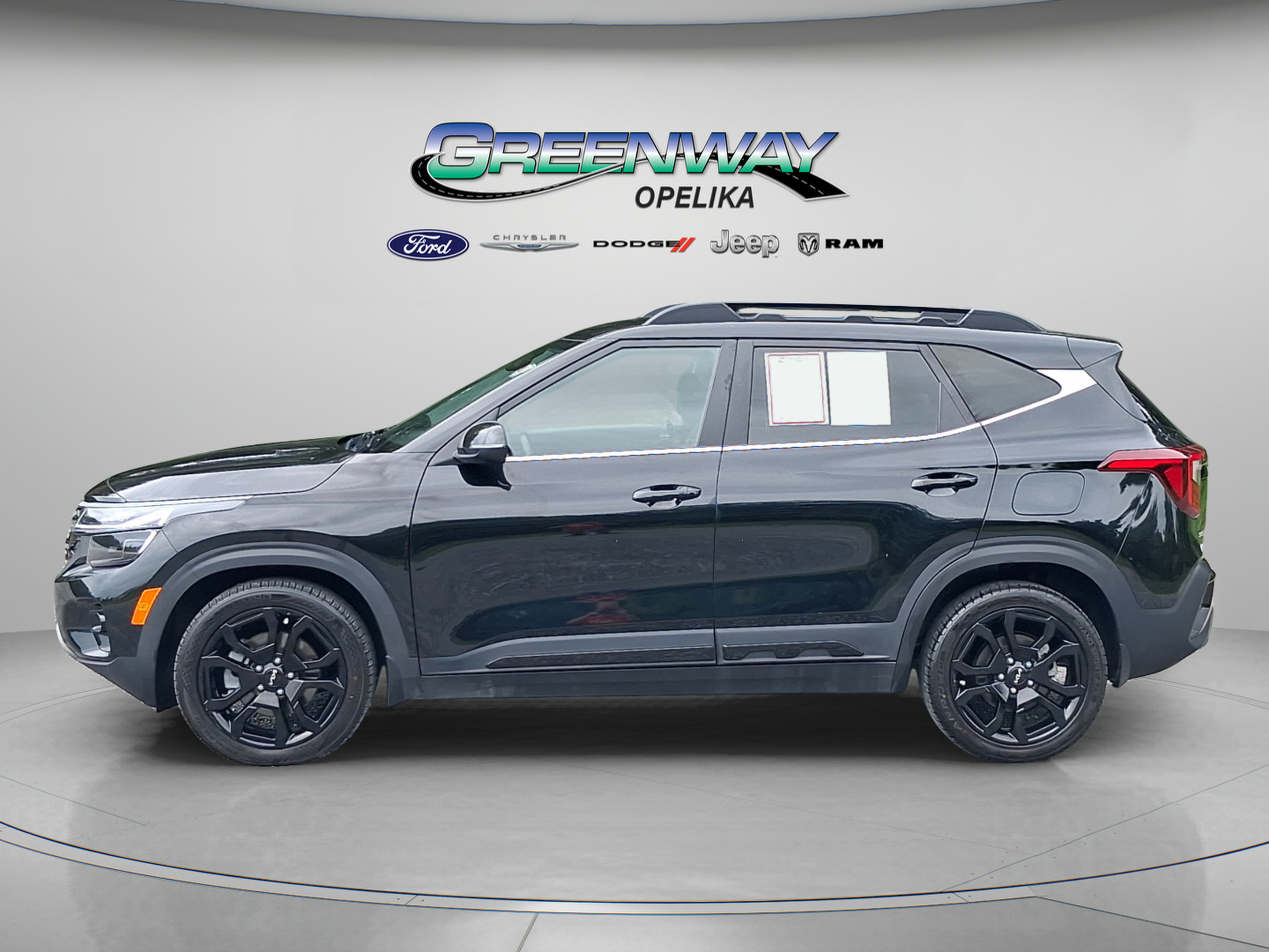 Used 2024 Kia Seltos X-Line AWD/4WD image 6