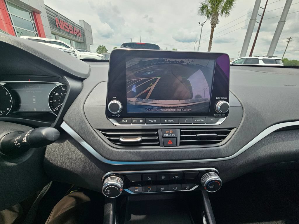 Certified 2021 Nissan Altima 2.5 SV FWD image 19