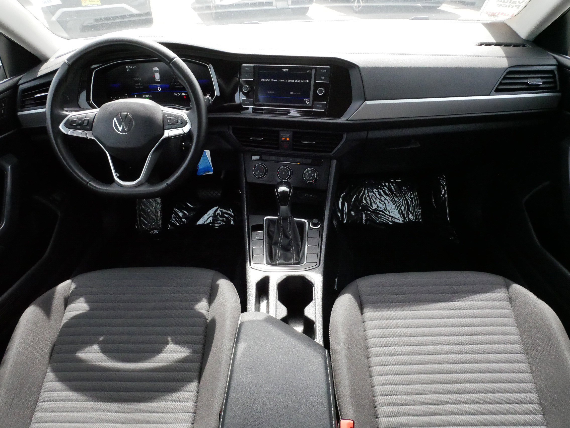 Certified 2024 Volkswagen Jetta S image 10
