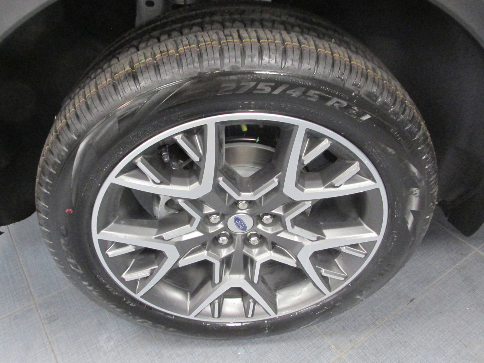 New 2025 Ford Explorer Platinum w/ Ultimate Package image 15