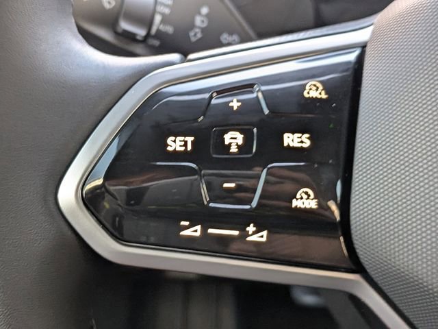 New 2025 Volkswagen ID.4 Pro image 24