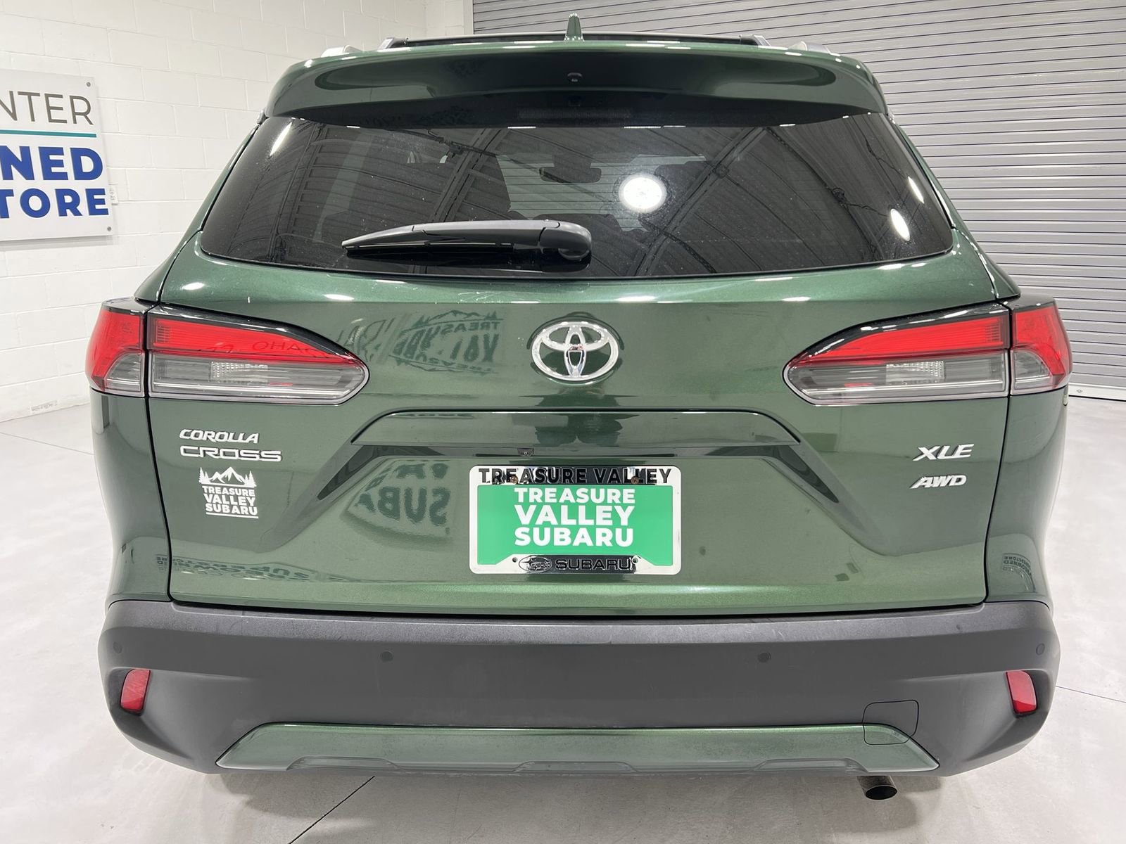 Used 2022 Toyota Corolla Cross XLE image 7