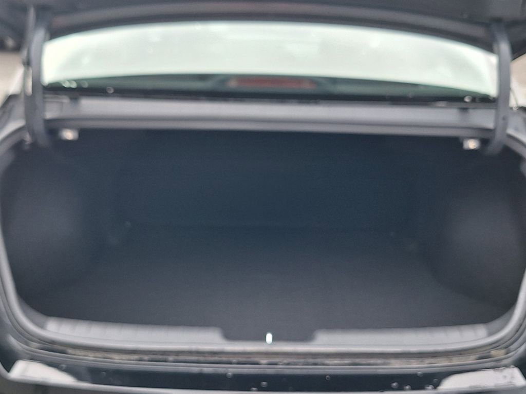 Used 2024 Hyundai Elantra SEL image 27