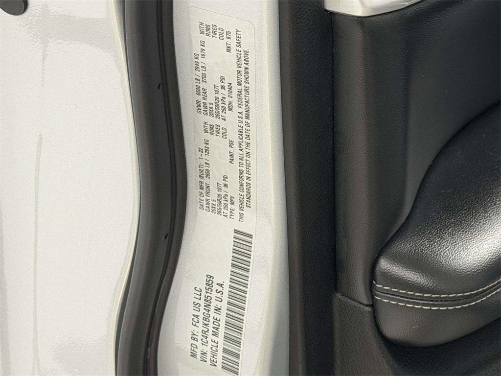 Certified 2022 Jeep Grand Cherokee L Limited image 30