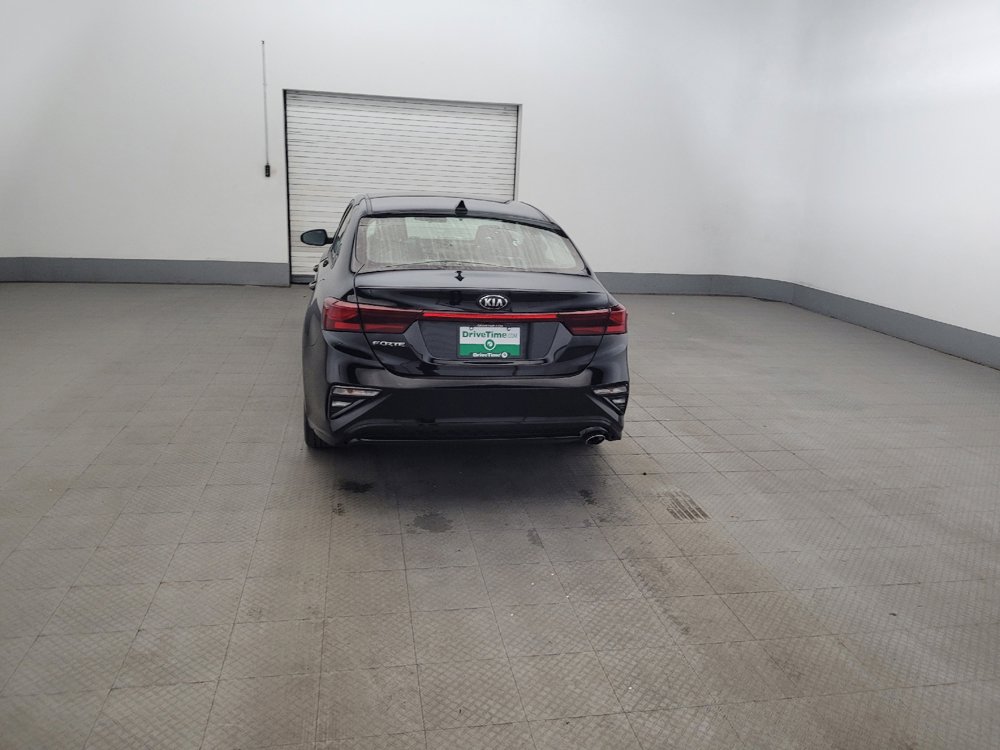 Used 2019 Kia Forte LXS FWD image 6