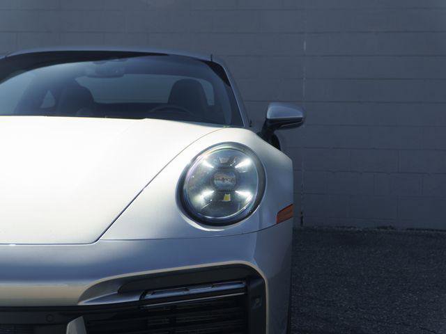 Certified 2021 Porsche 911 Turbo AWD/4WD image 11