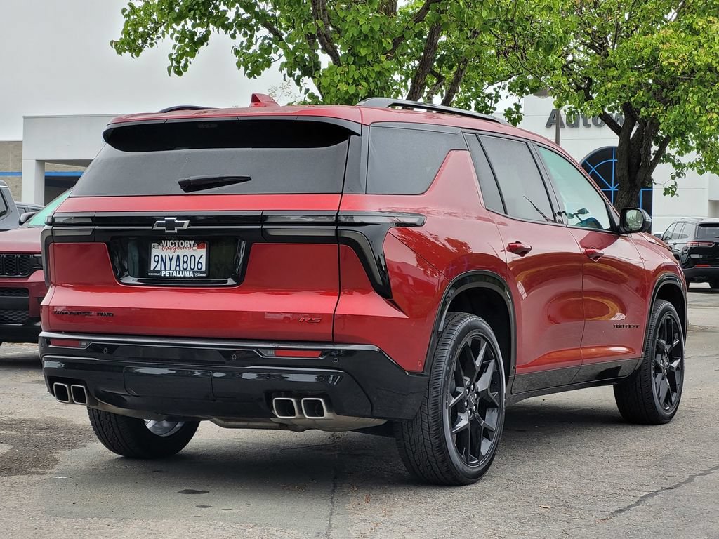 Used 2024 Chevrolet Traverse RS AWD/4WD image 4