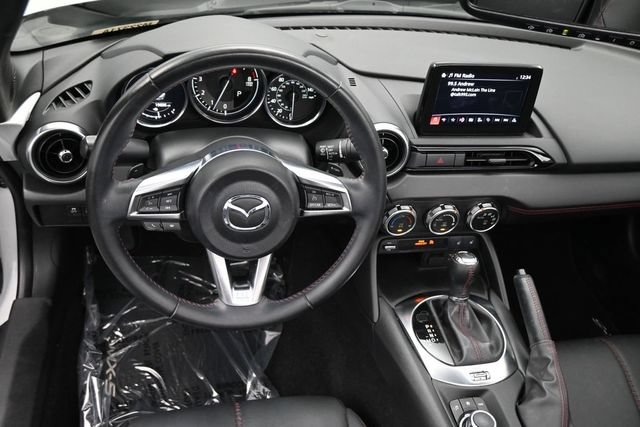 Used 2019 MAZDA MX-5 Miata RF Grand Touring RWD image 7