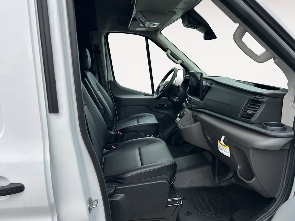 New 2026 Ford E-Transit 148 Medium Roof w/ Load Area Protection Package image 4