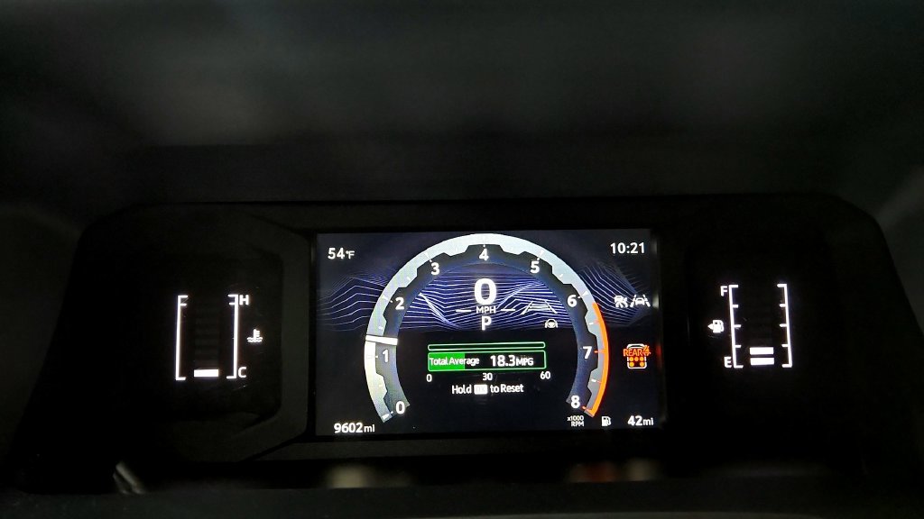 Certified 2025 Toyota 4Runner SR5 AWD/4WD image 24
