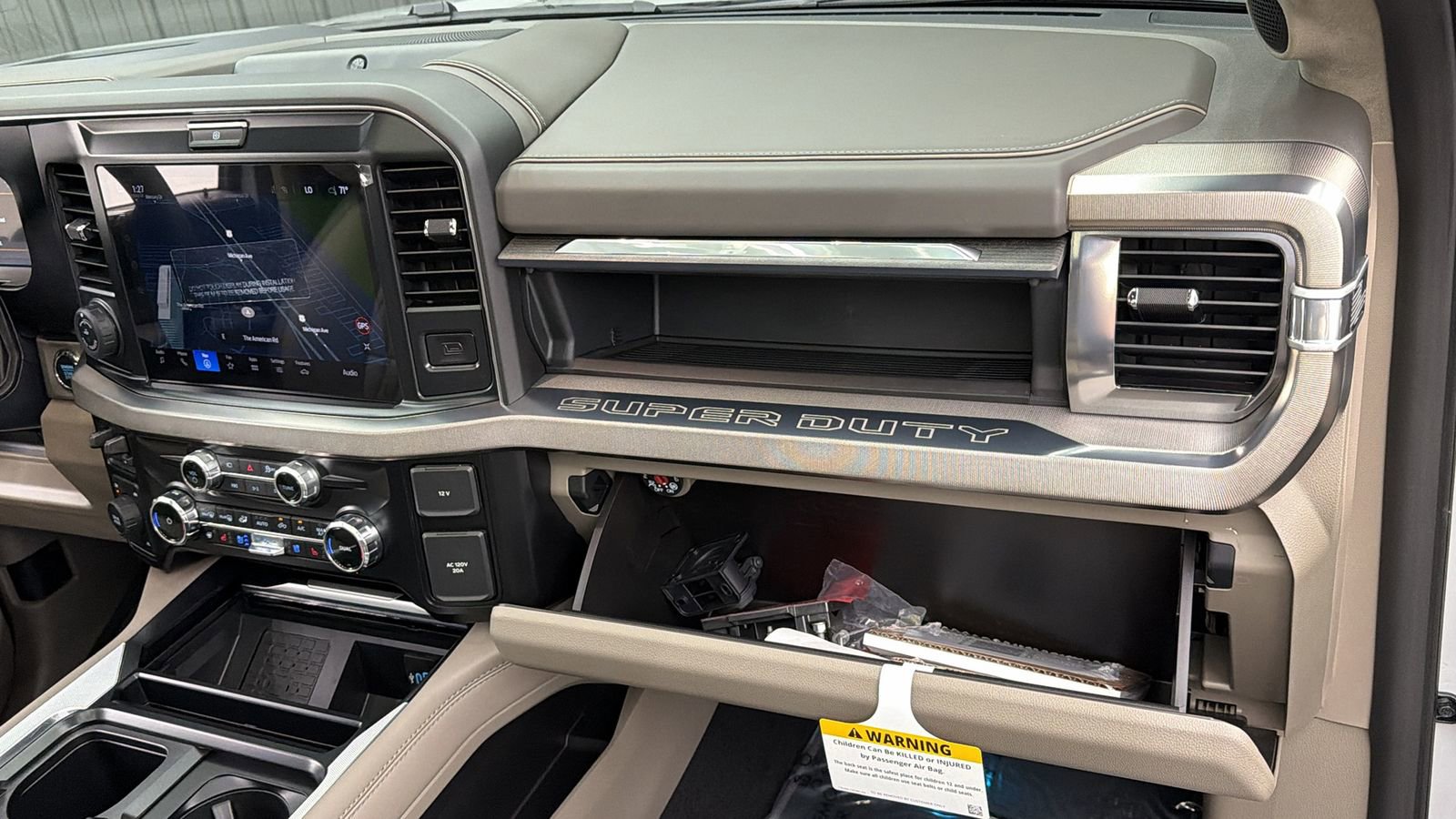 Used 2026 Ford F450 Platinum w/ Platinum Plus Package image 41