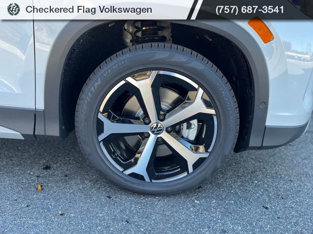 New 2026 Volkswagen Tiguan SE image 3