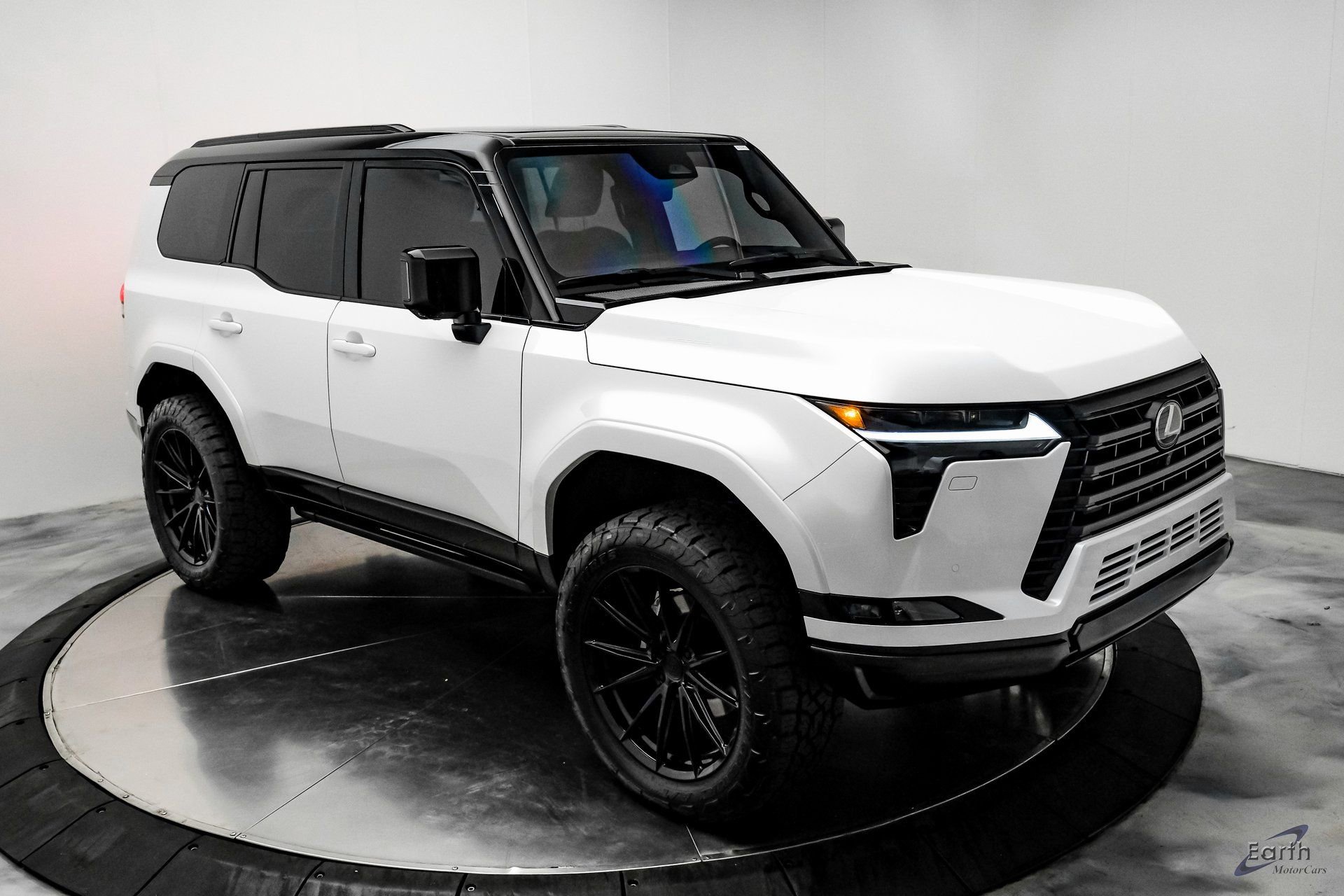 Used 2025 Lexus GX 550 550 Luxury+ 22 VOSSEN WHEELS w/ Accessory Package (2T) image 24