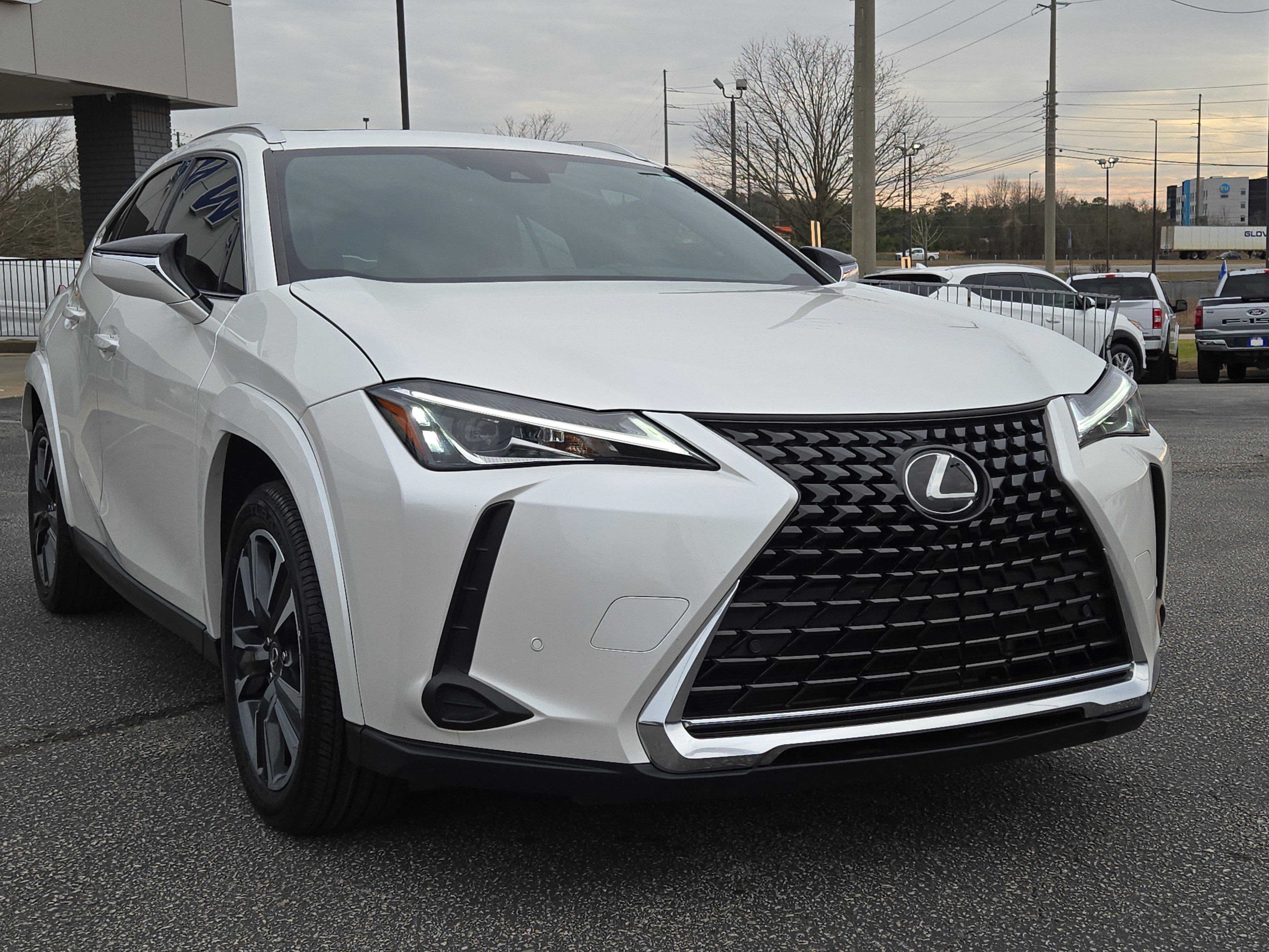 Used 2022 Lexus UX 200 200 Base image 5