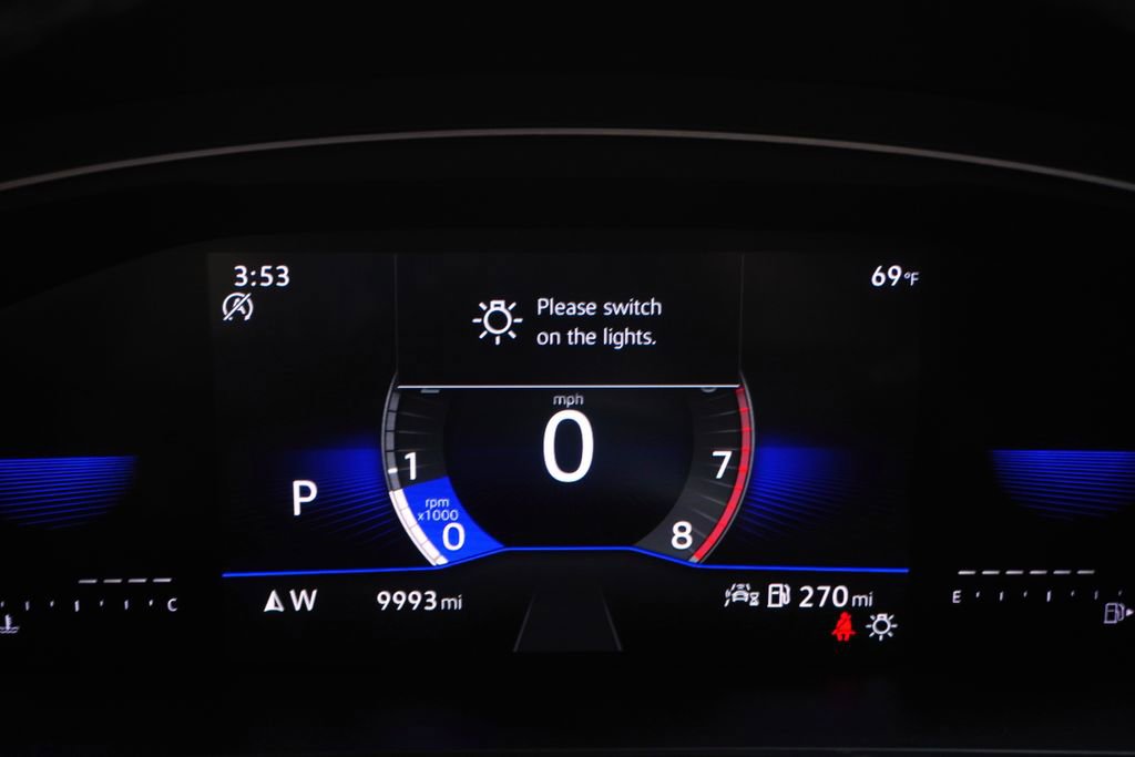 Certified 2023 Volkswagen Tiguan SE w/ Panoramic Sunroof Package image 26