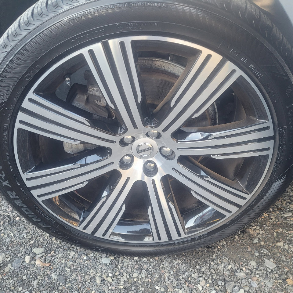 Used 2020 Volvo XC90 T6 Inscription w/ Protection Package Premier image 47