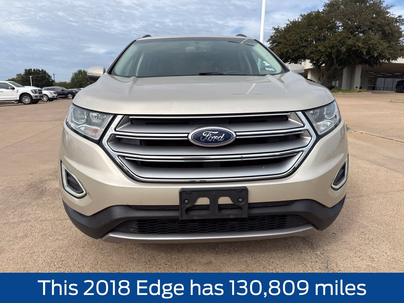 Used 2018 Ford Edge SEL w/ Equipment Group 201A AWD/4WD image 2