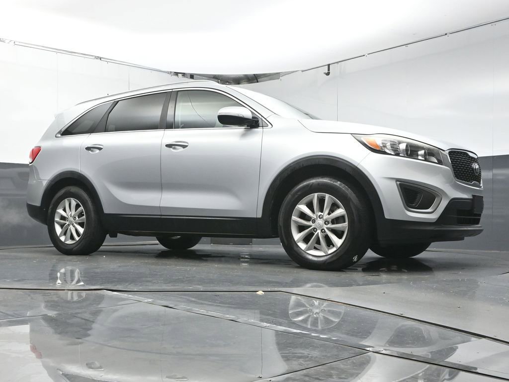 Used 2016 Kia Sorento LX FWD image 39