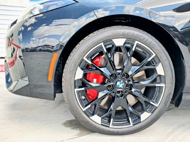 New 2026 BMW M235i xDrive w/ Technology Package AWD/4WD image 30