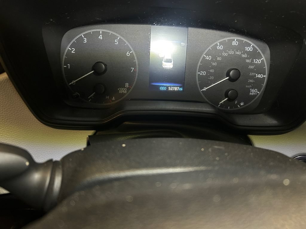 Used 2024 Toyota Corolla SE FWD image 22