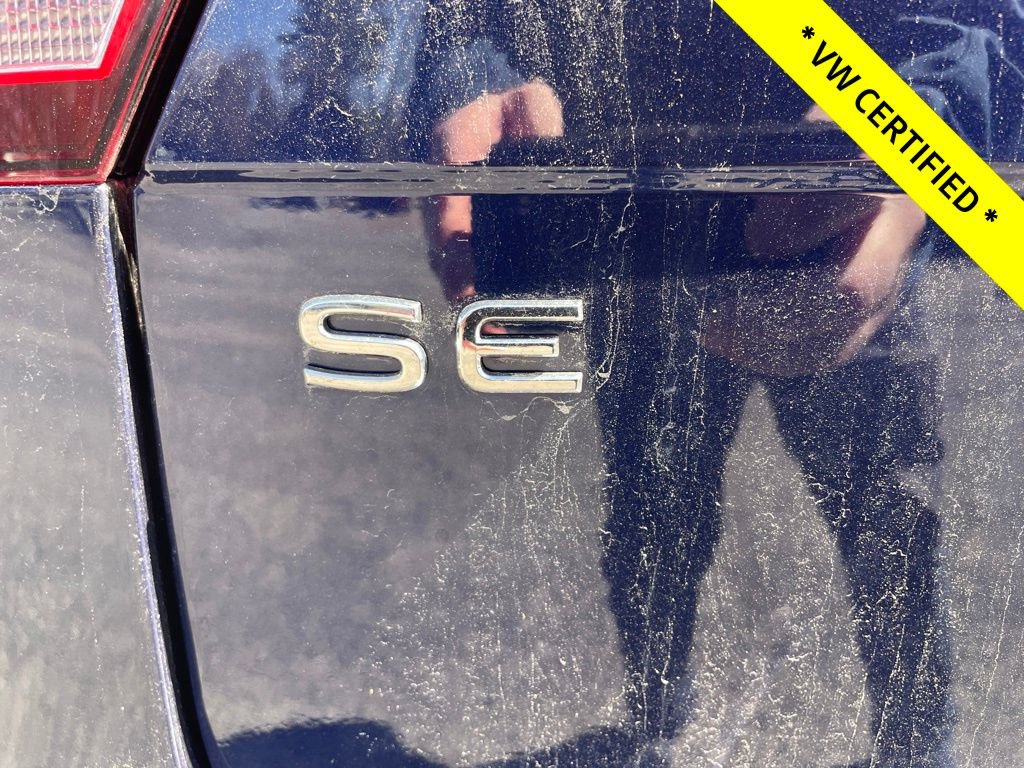 Used 2022 Volkswagen Tiguan SE image 7