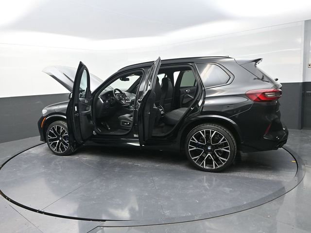 Used 2022 BMW X5 M w/ Competition Package 2 image 42