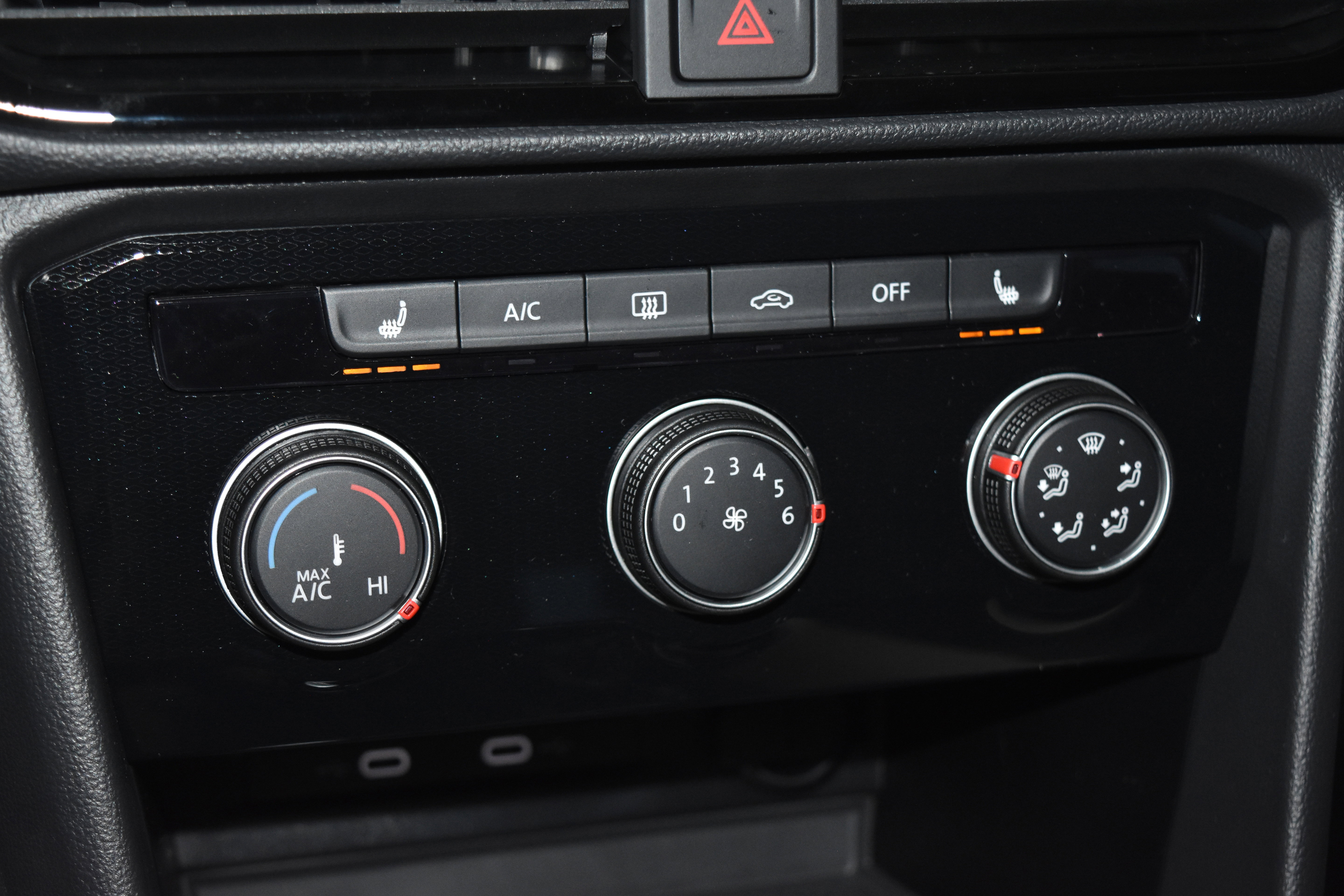 New 2026 Volkswagen Taos S image 10