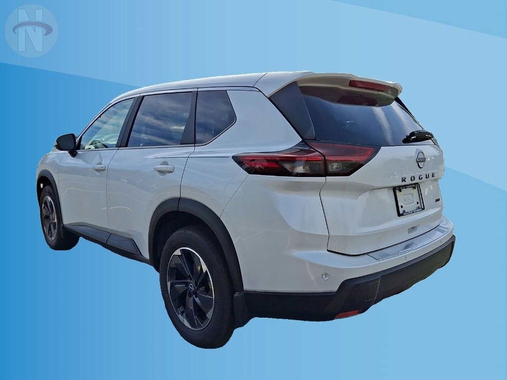 Used 2025 Nissan Rogue SV AWD/4WD image 11