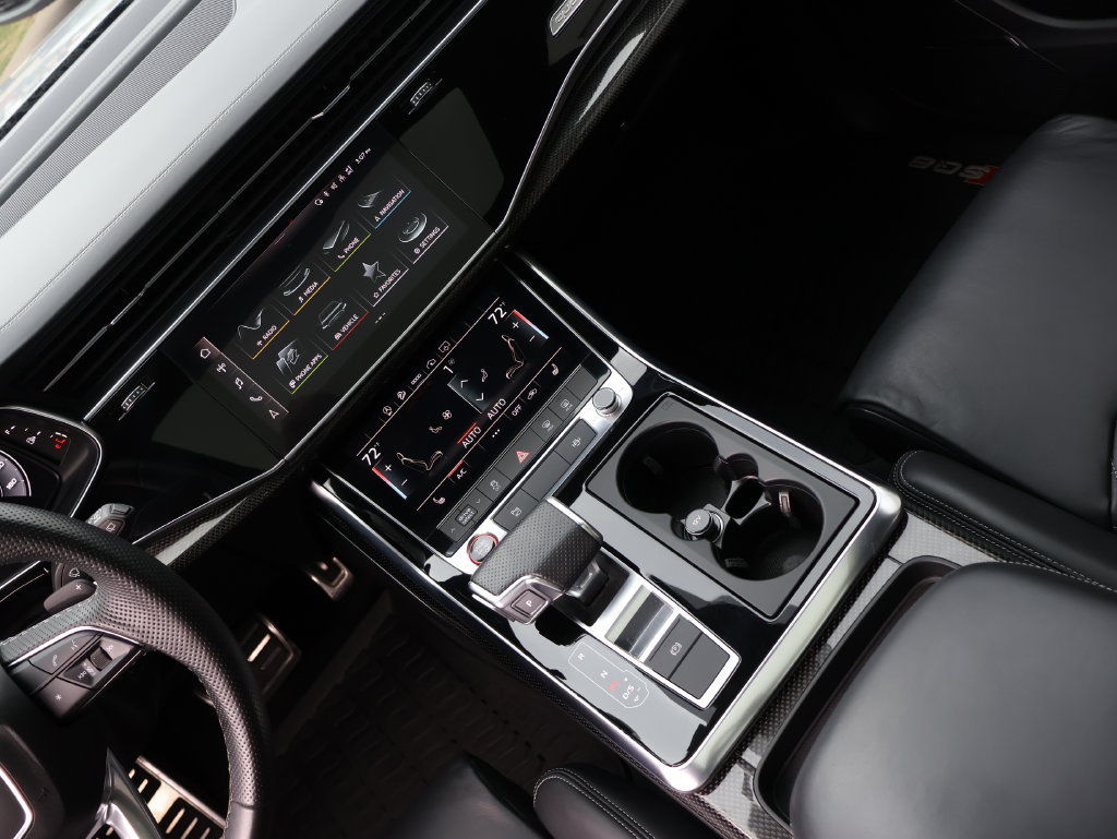 Used 2022 Audi SQ8 Premium Plus AWD/4WD image 18