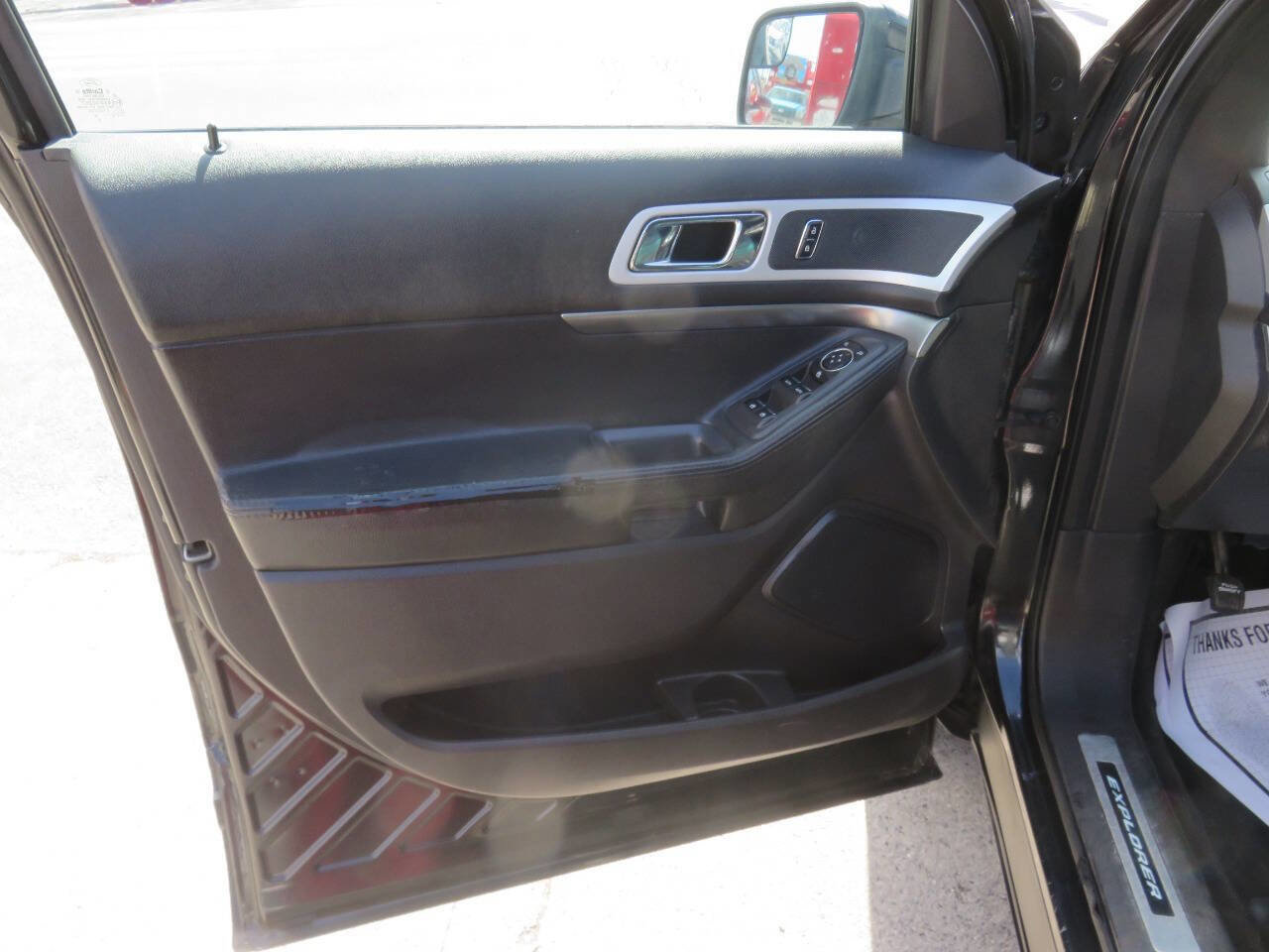 Used 2015 Ford Explorer Sport image 31