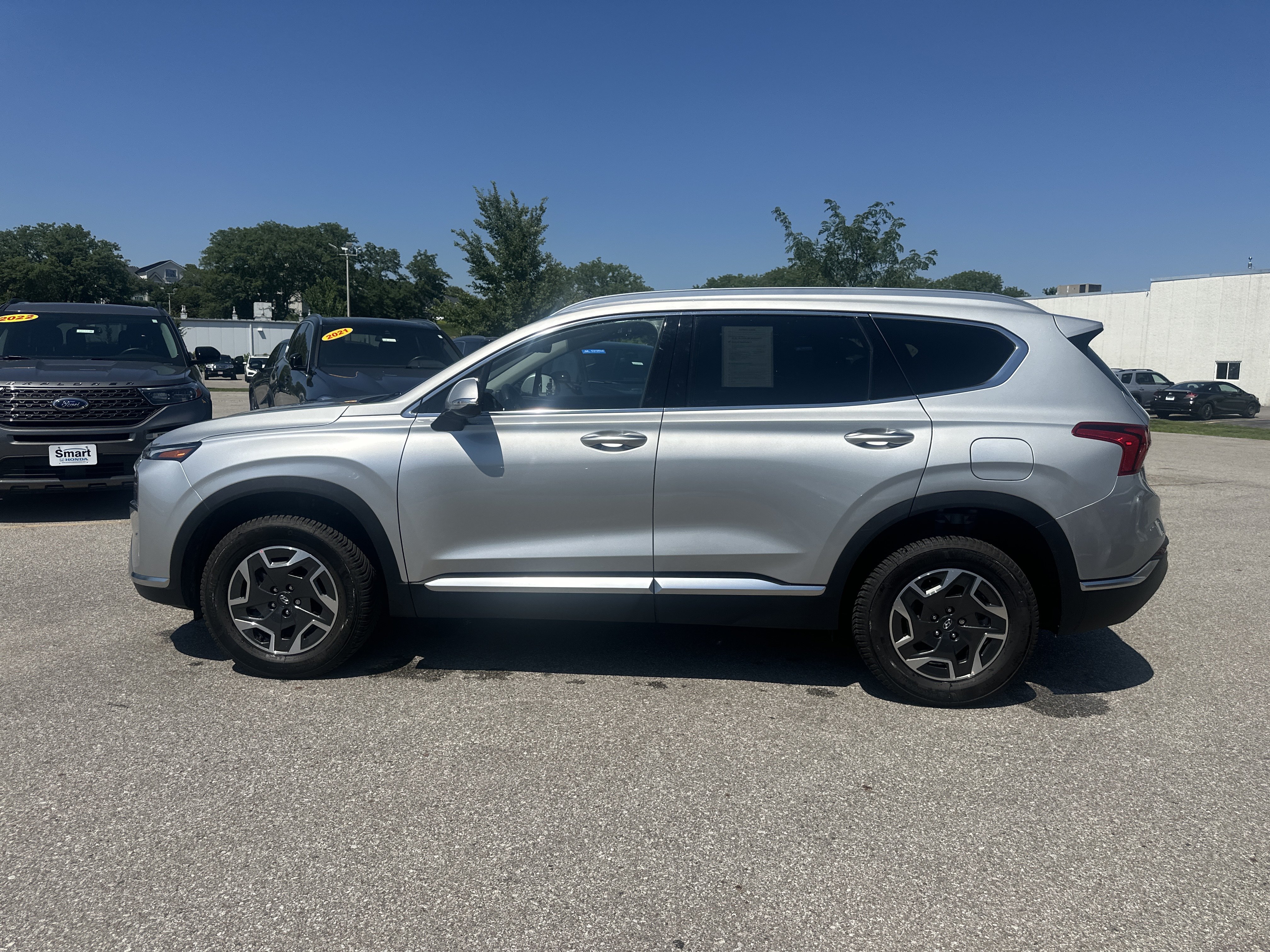 Used 2022 Hyundai Santa Fe Blue AWD/4WD image 7