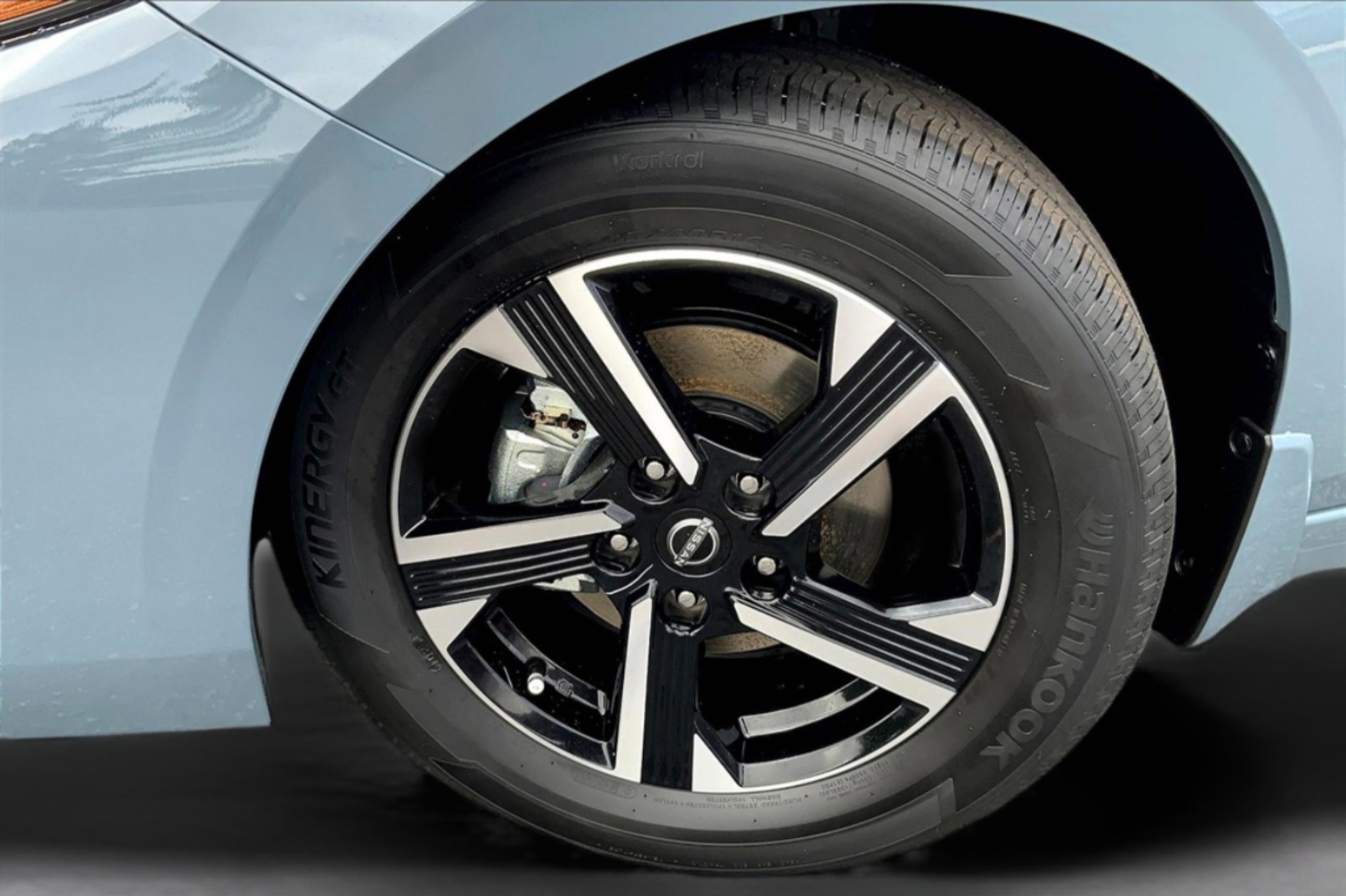 New 2025 Nissan Sentra SV image 12