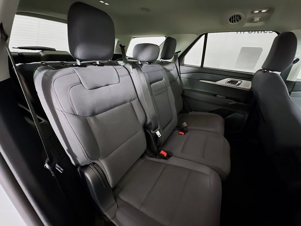 New 2026 Ford Explorer Active AWD/4WD image 17
