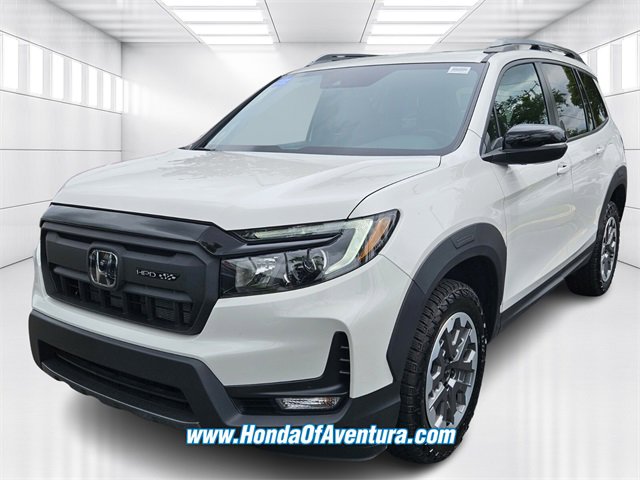 Certified 2024 Honda Passport TrailSport image 4