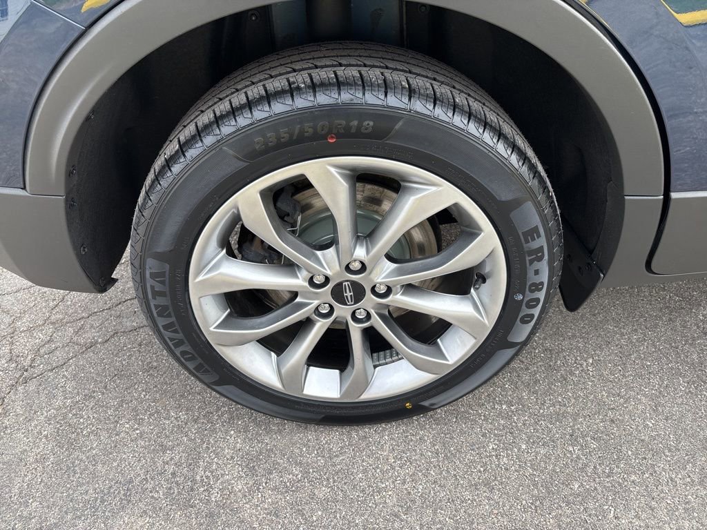 Used 2017 Lincoln MKC Select w/ Lincoln MKC Climate Package image 10