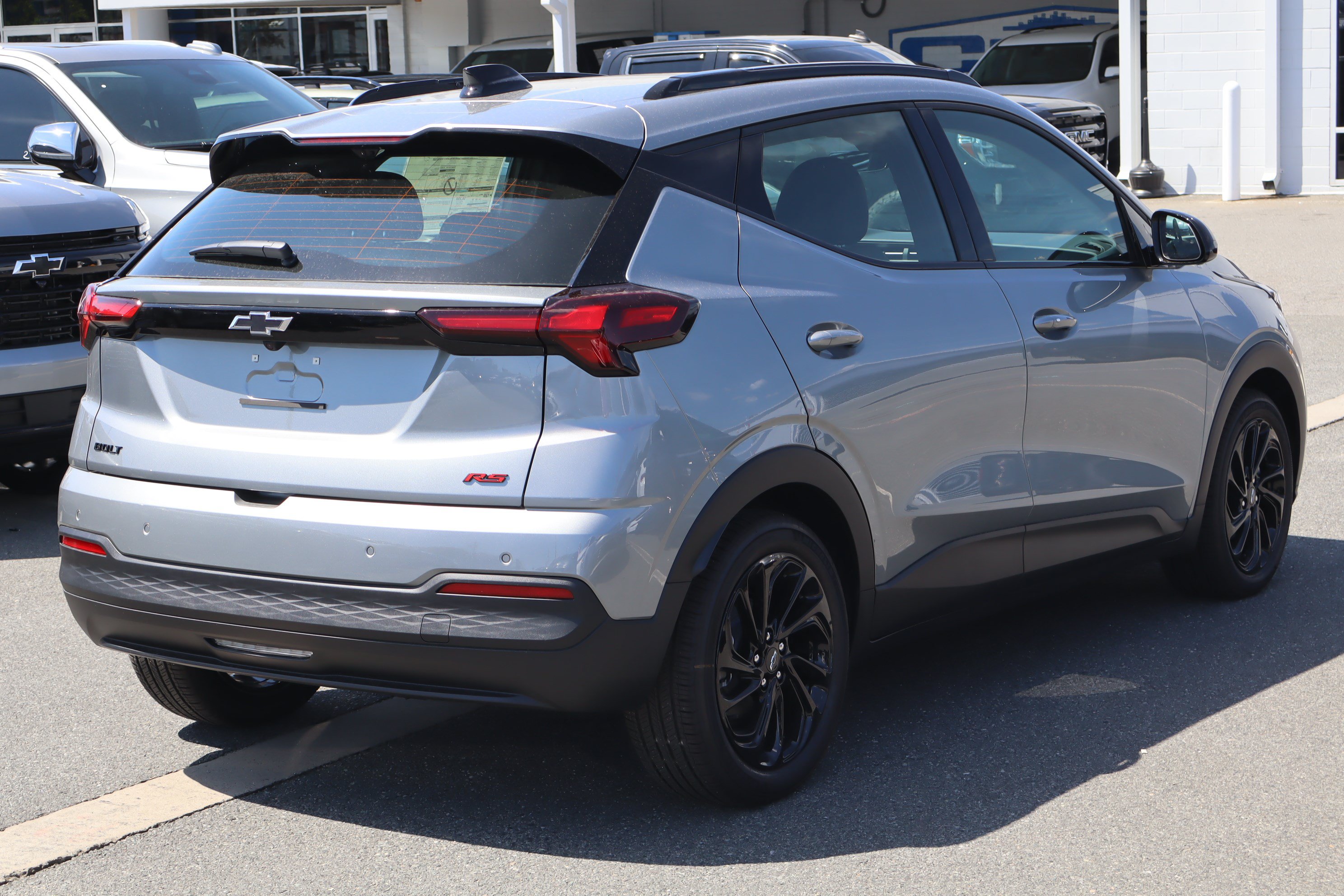 New 2027 Chevrolet Bolt RS w/ Technology Package FWD image 8