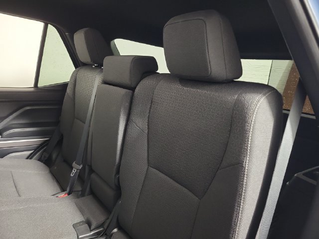 Used 2025 Toyota 4Runner SR5 RWD image 13
