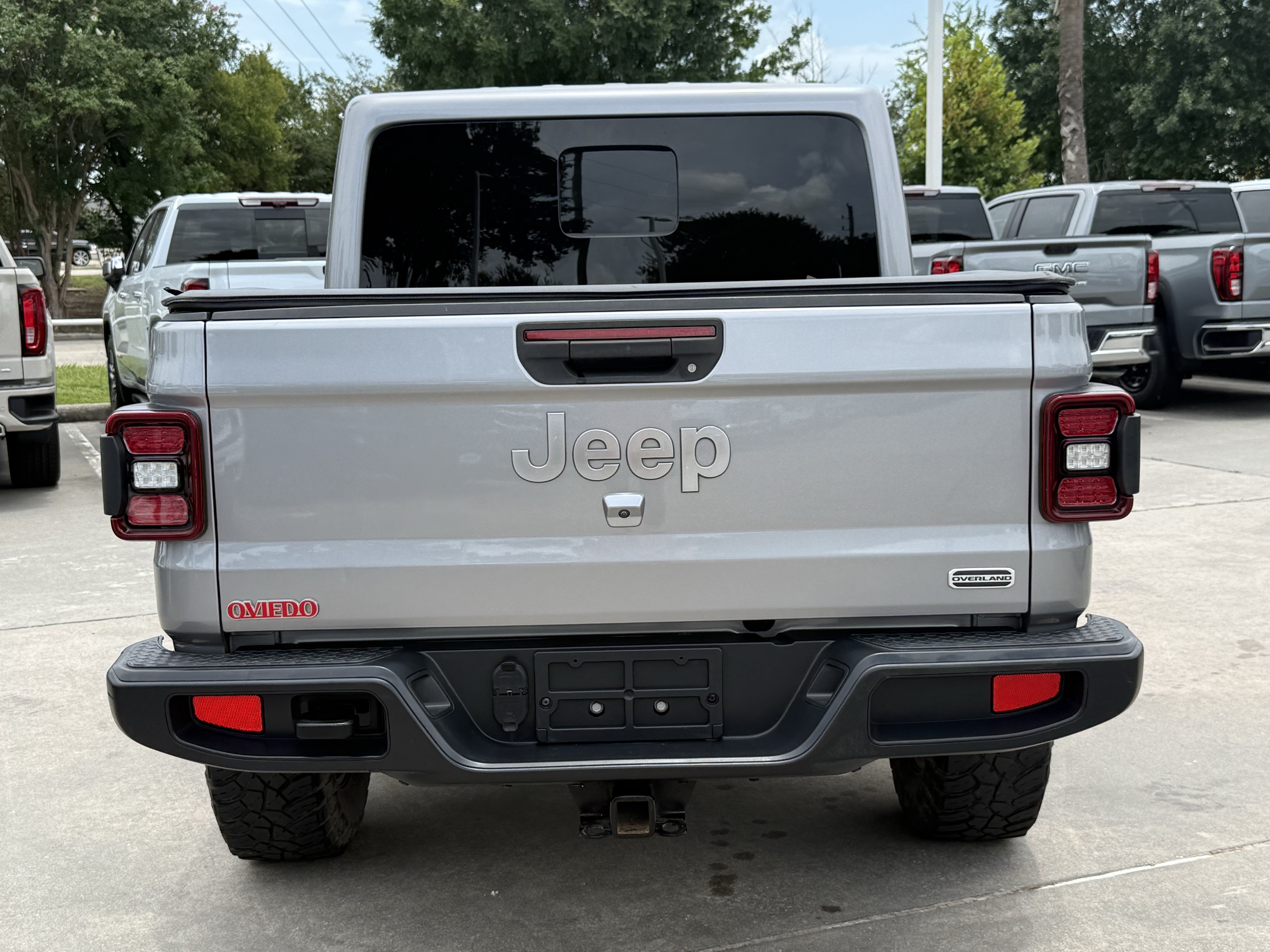 Used 2020 Jeep Gladiator Overland AWD/4WD image 6