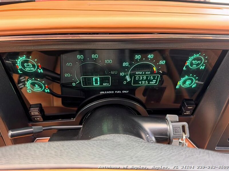 Used 1990 Buick Reatta Convertible FWD image 29