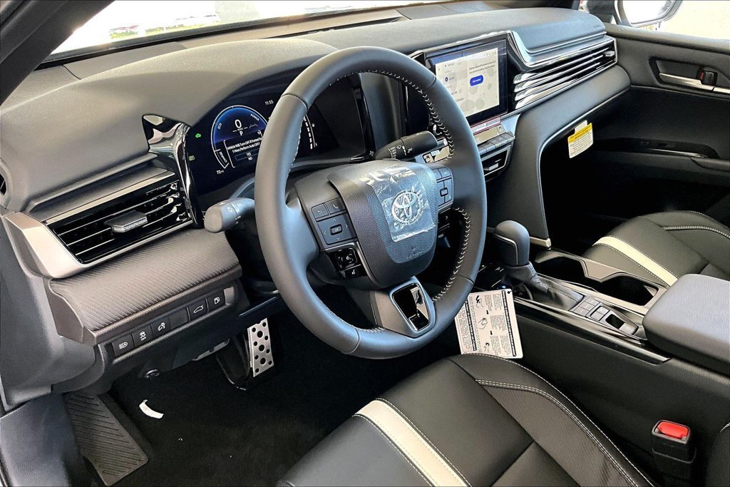 New 2026 Toyota Camry SE w/ Convenience Package FWD image 6
