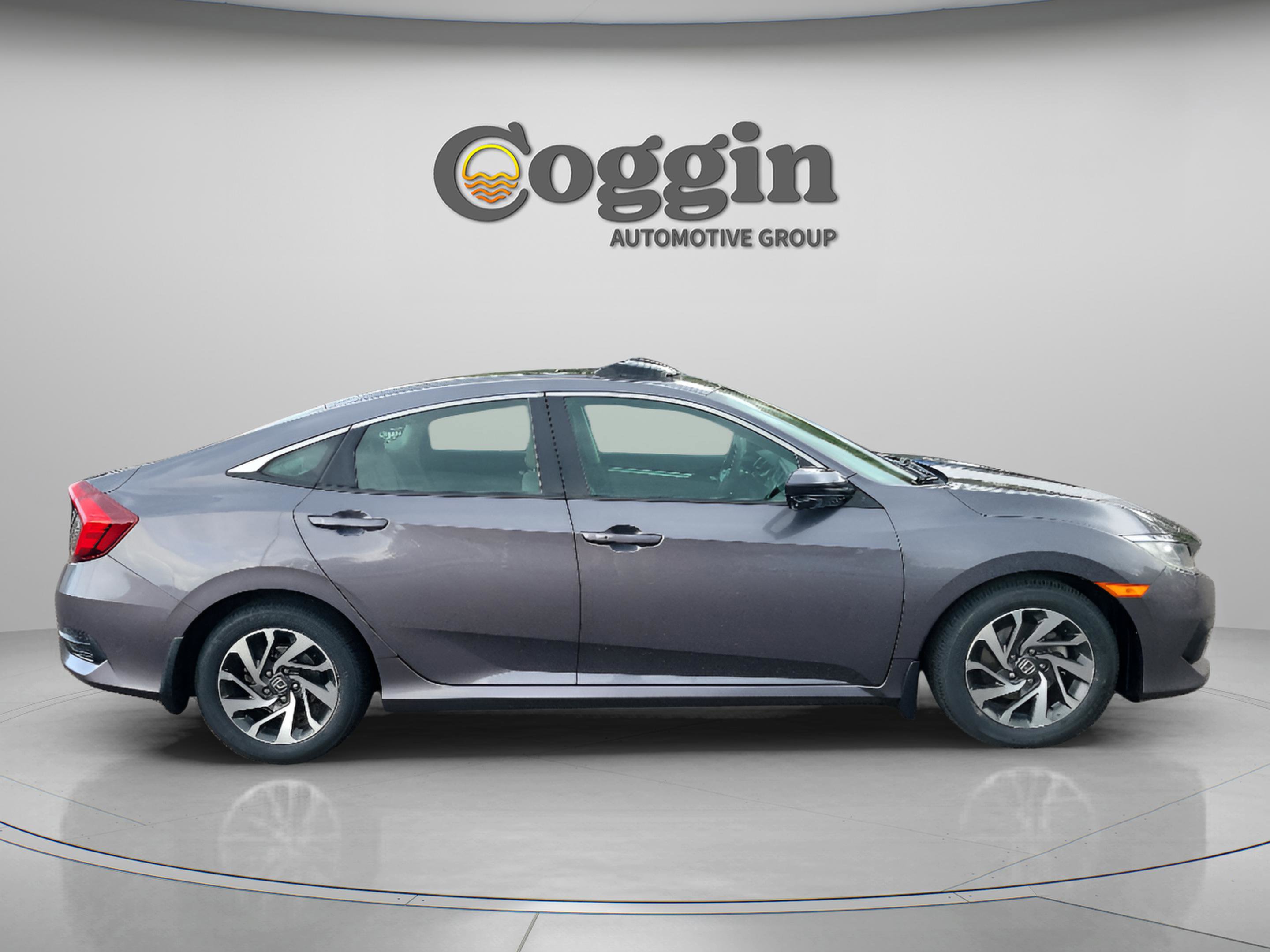Used 2017 Honda Civic EX image 5