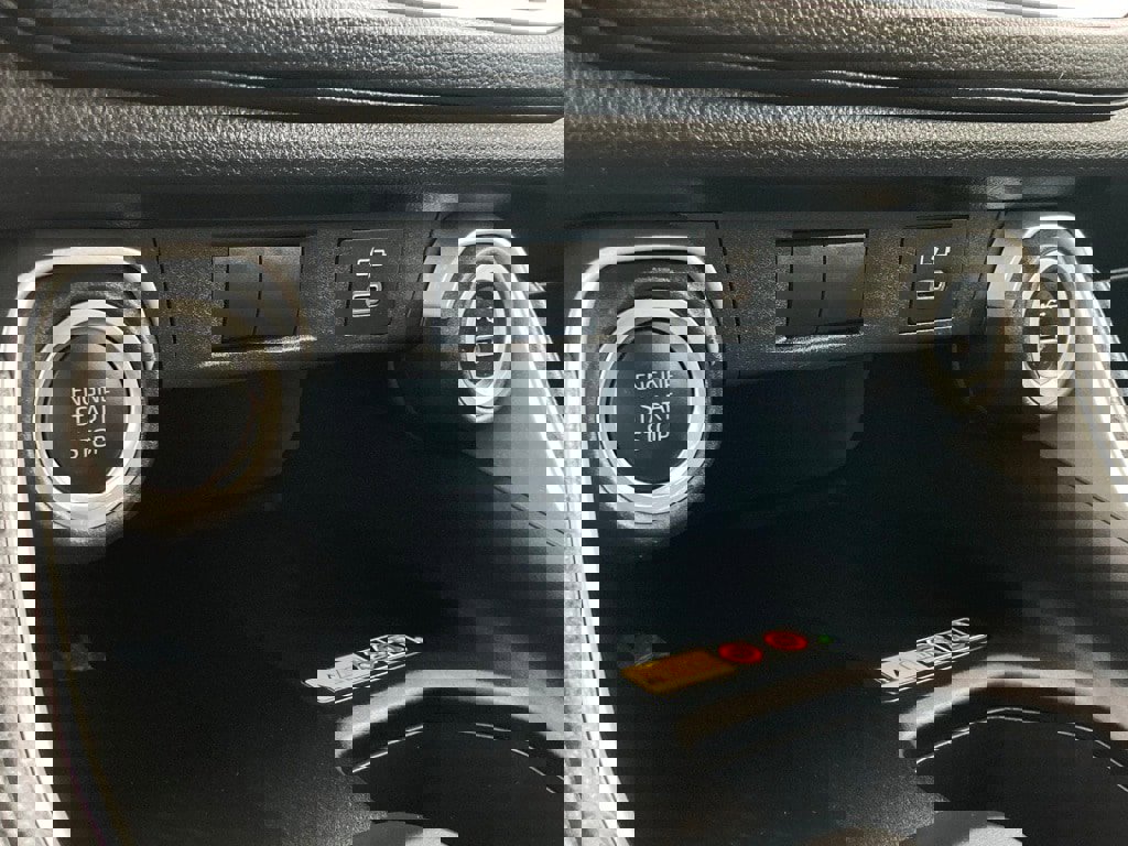 Certified 2025 Toyota Grand Highlander FWD image 25