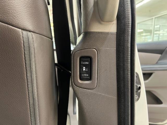 Used 2014 Honda Odyssey Touring image 36