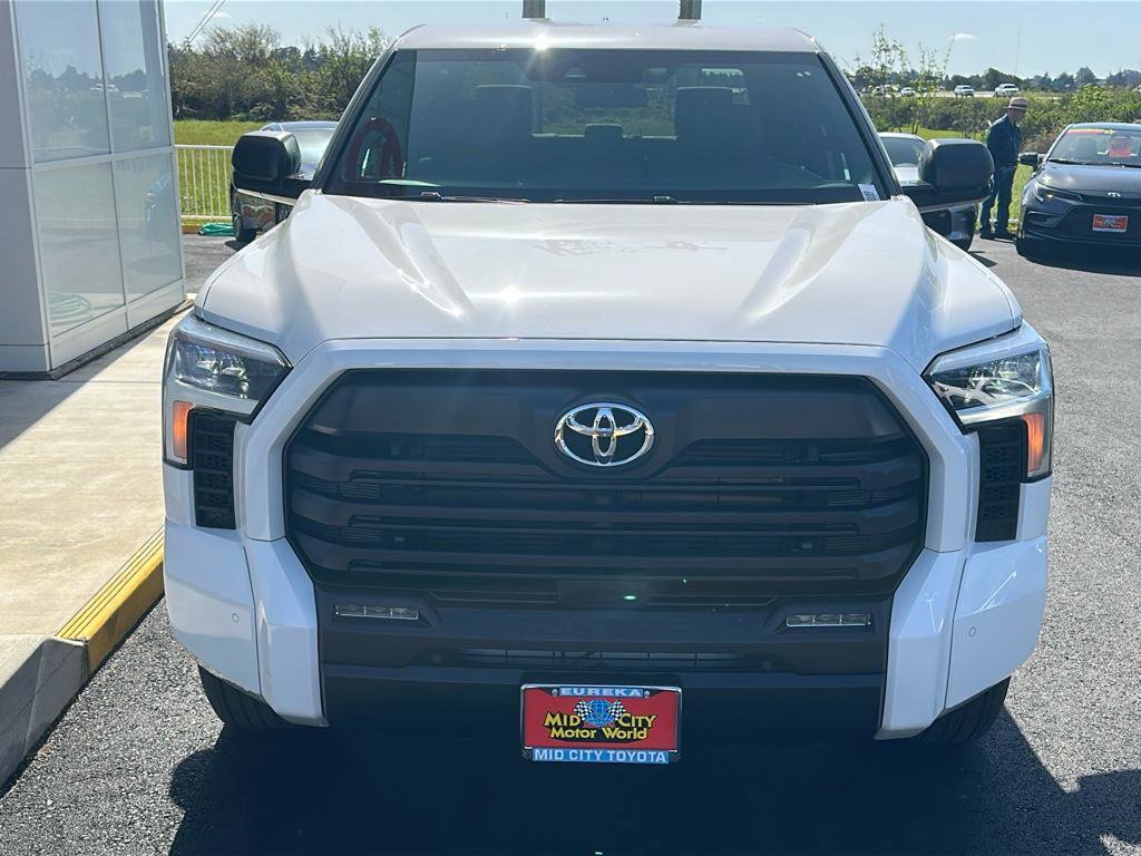 New 2025 Toyota Tundra SR5 w/ SR5 Convenience Package image 4