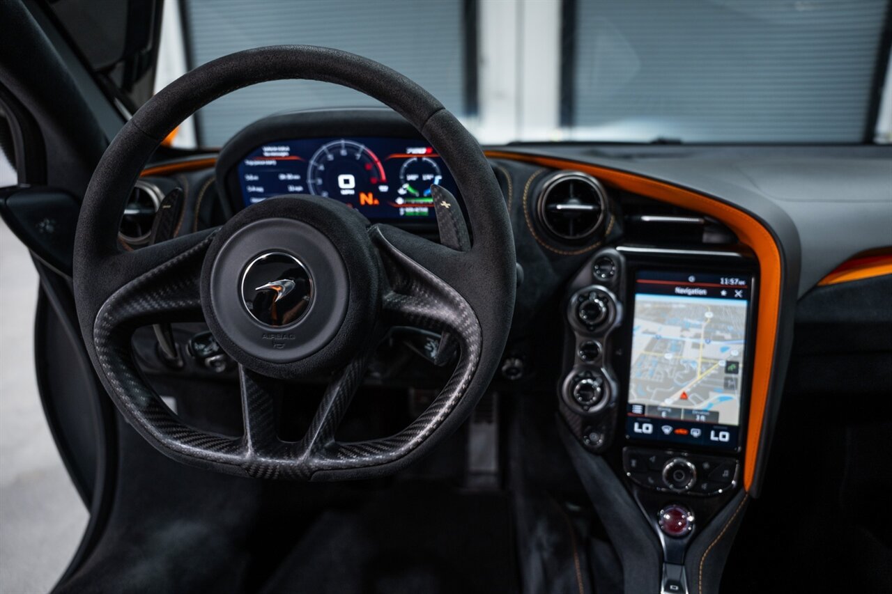 Used 2019 McLaren 720S Performance RWD image 40